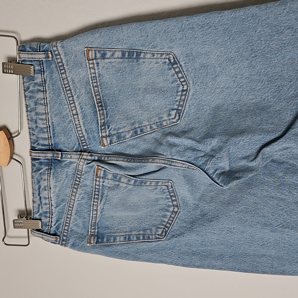 Topshop Distressed High Rise Mom Jeans Light Wash 25 Blue - Picture 5 of 11